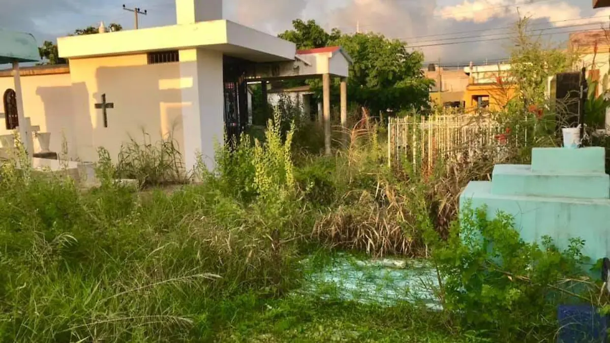 -Panteón-de-Escuinapa1-