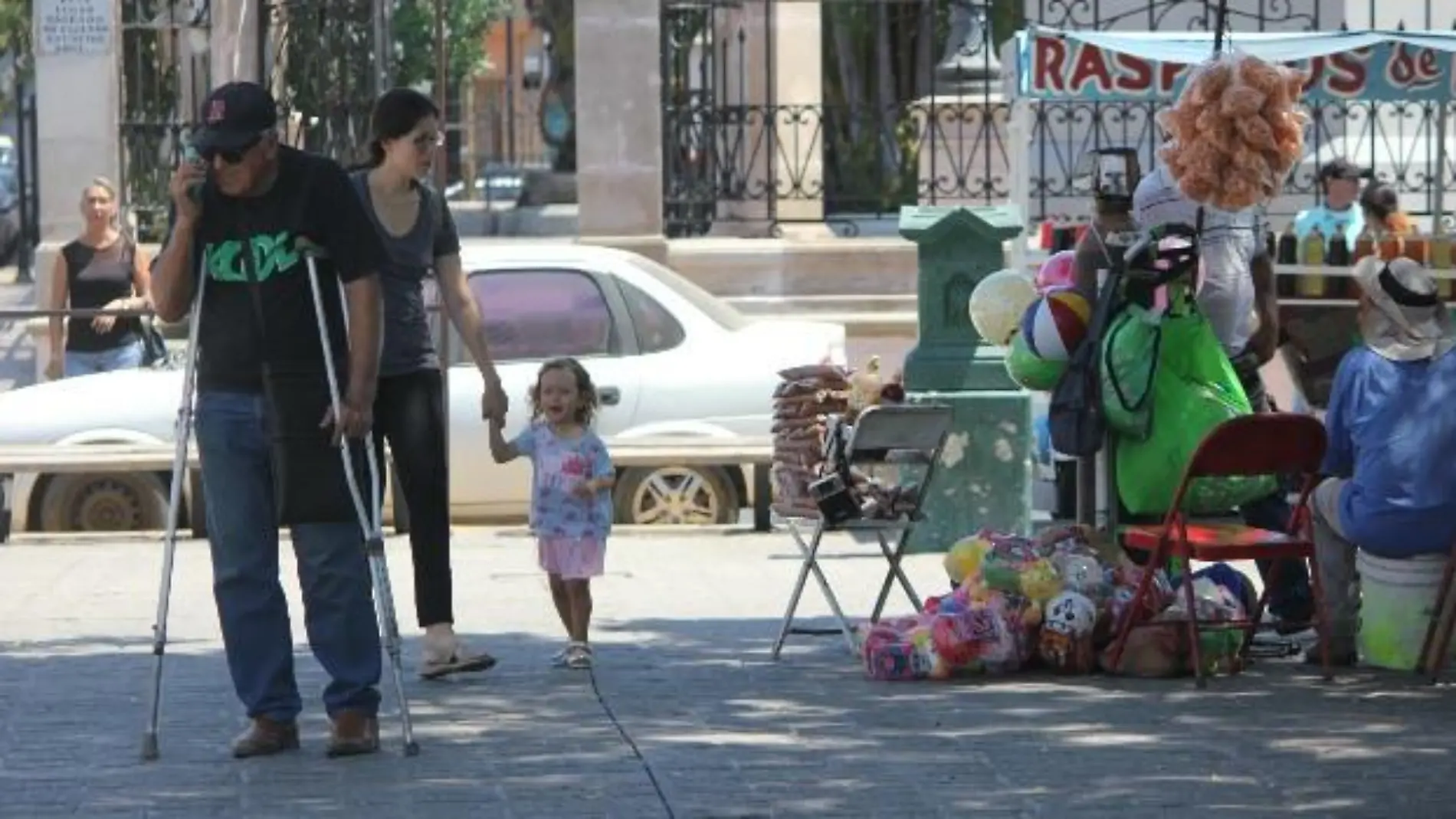 COMERCIO