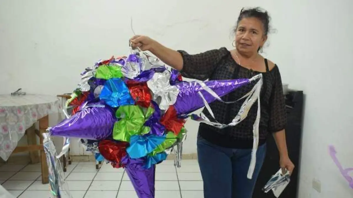 PIÑATA UNO