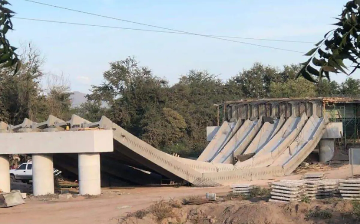 puente-el-quelite-derrumbado