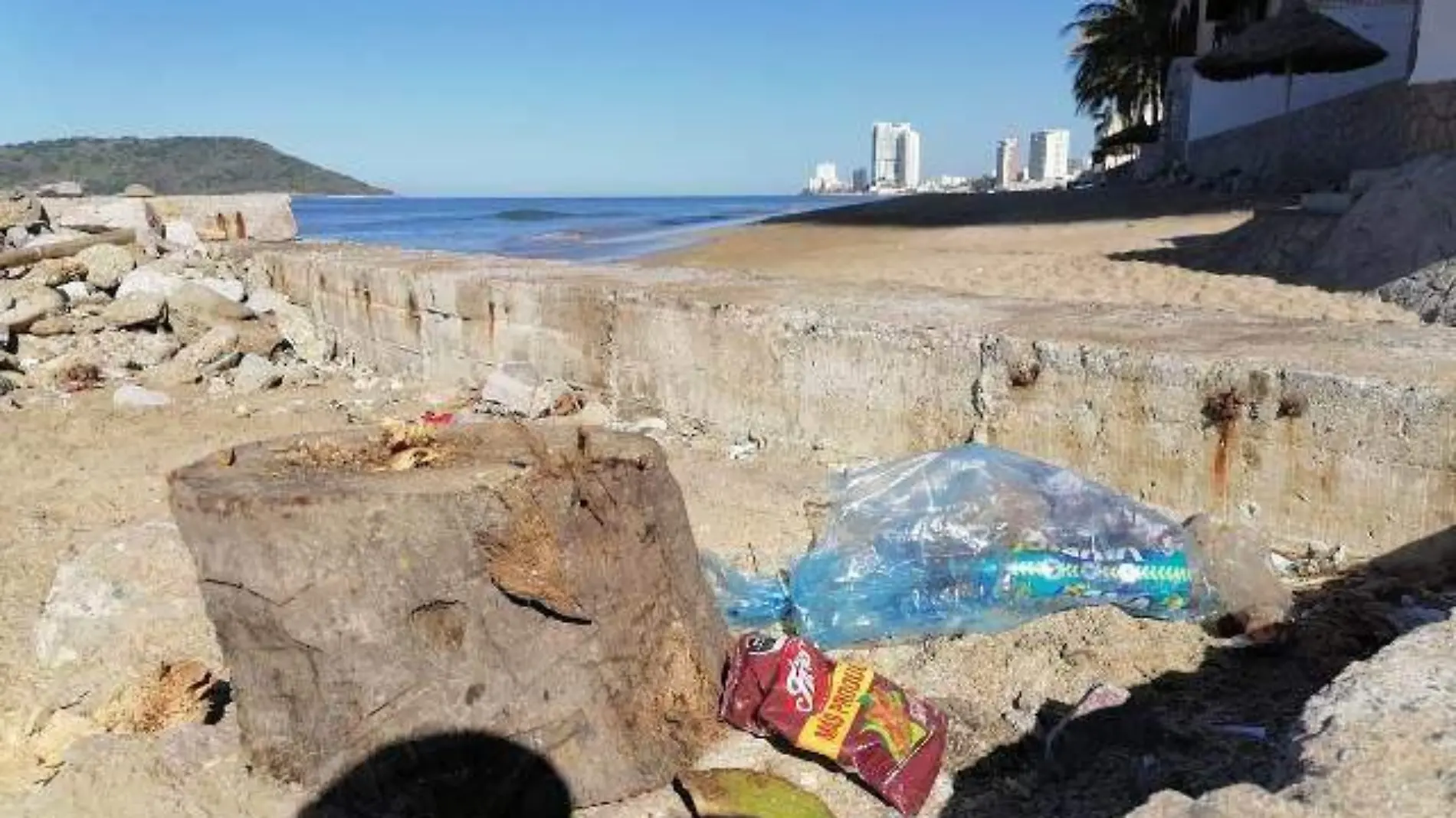 contaminación-playas-mazatlan