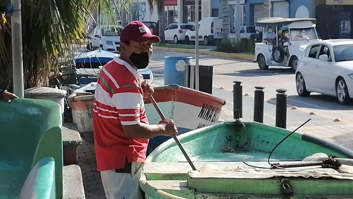 pescadores-piden-ayuda