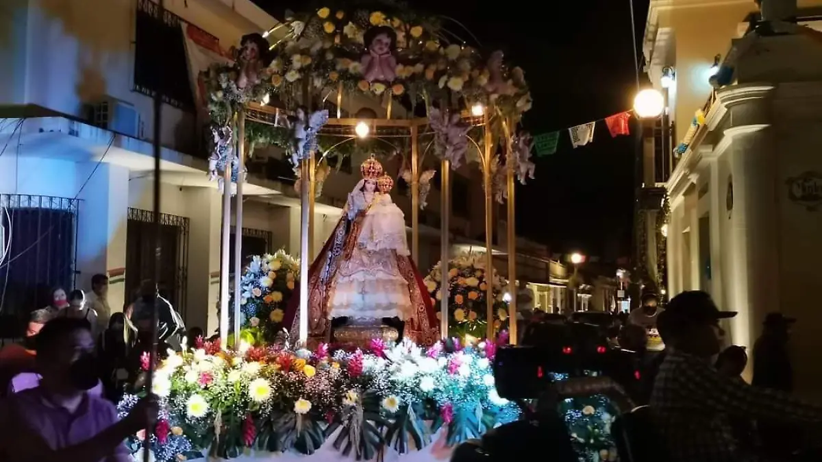virgen-del-rosario