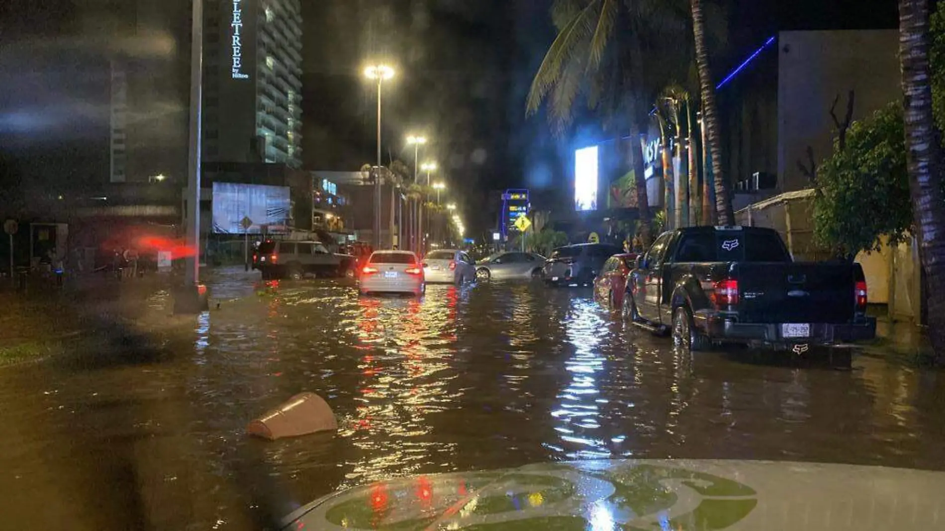 fuertes-lluvias-en-mazatlan-dejan-avenidas-y-colonias-inundadas