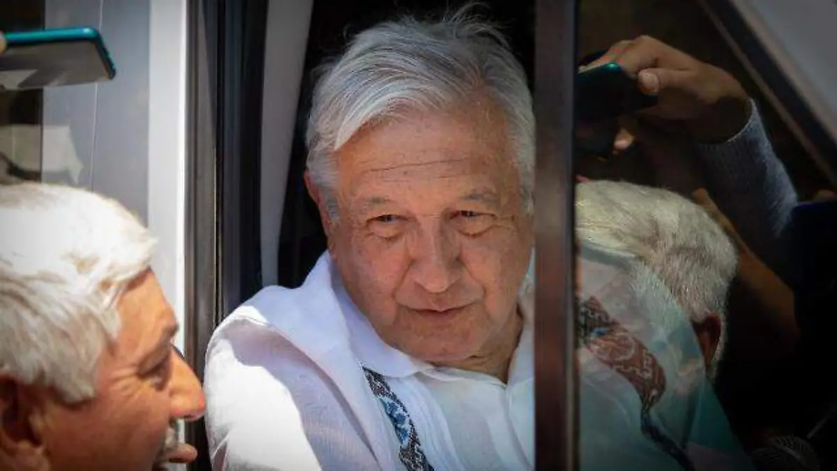 amlo-maza