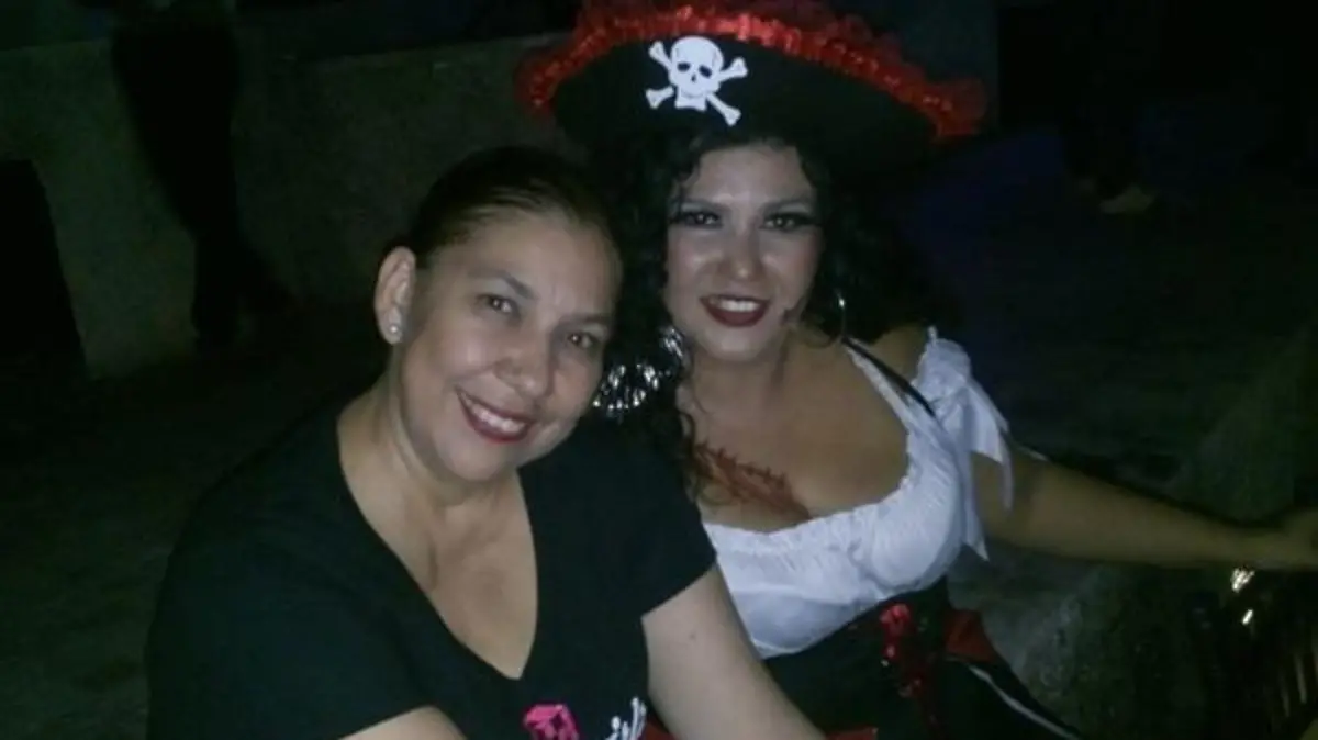 Cony González y Zulema Camacho.