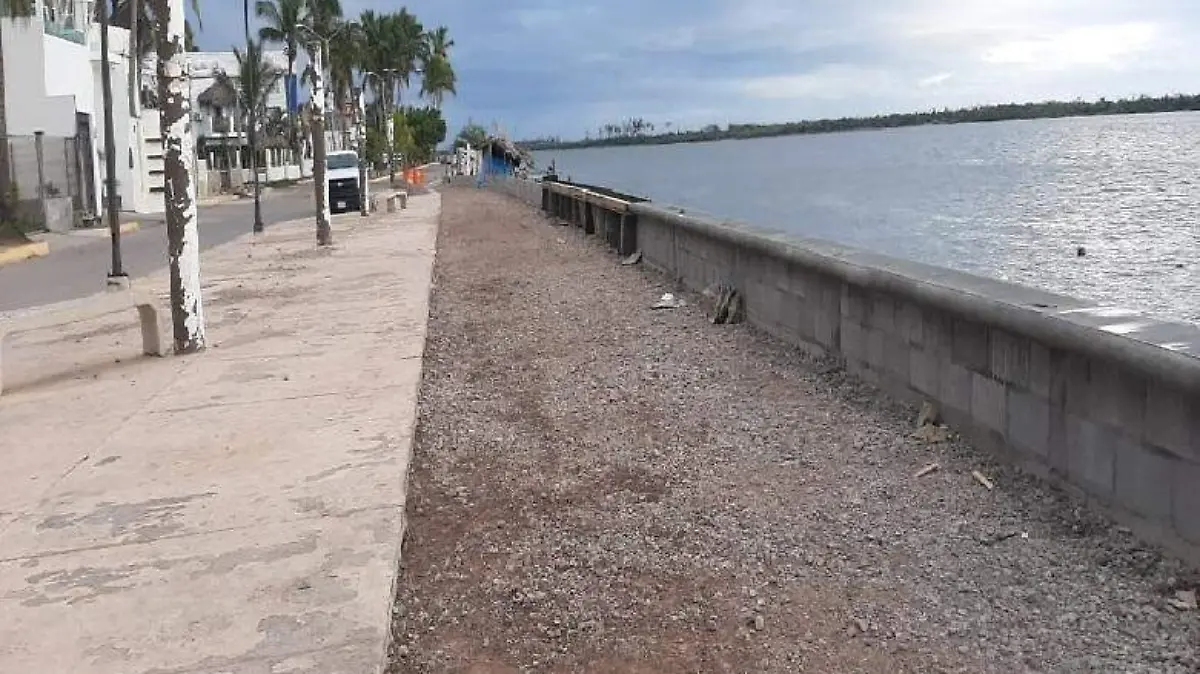 malecon teacapan