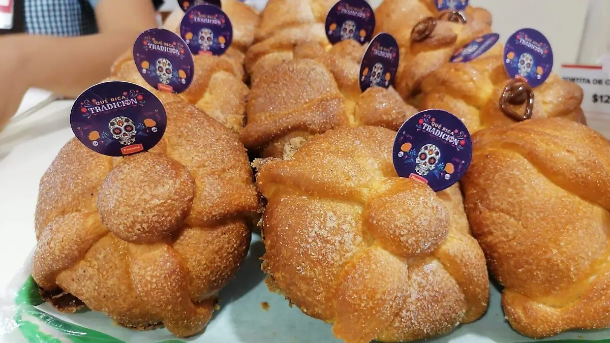 pan-de-muerto