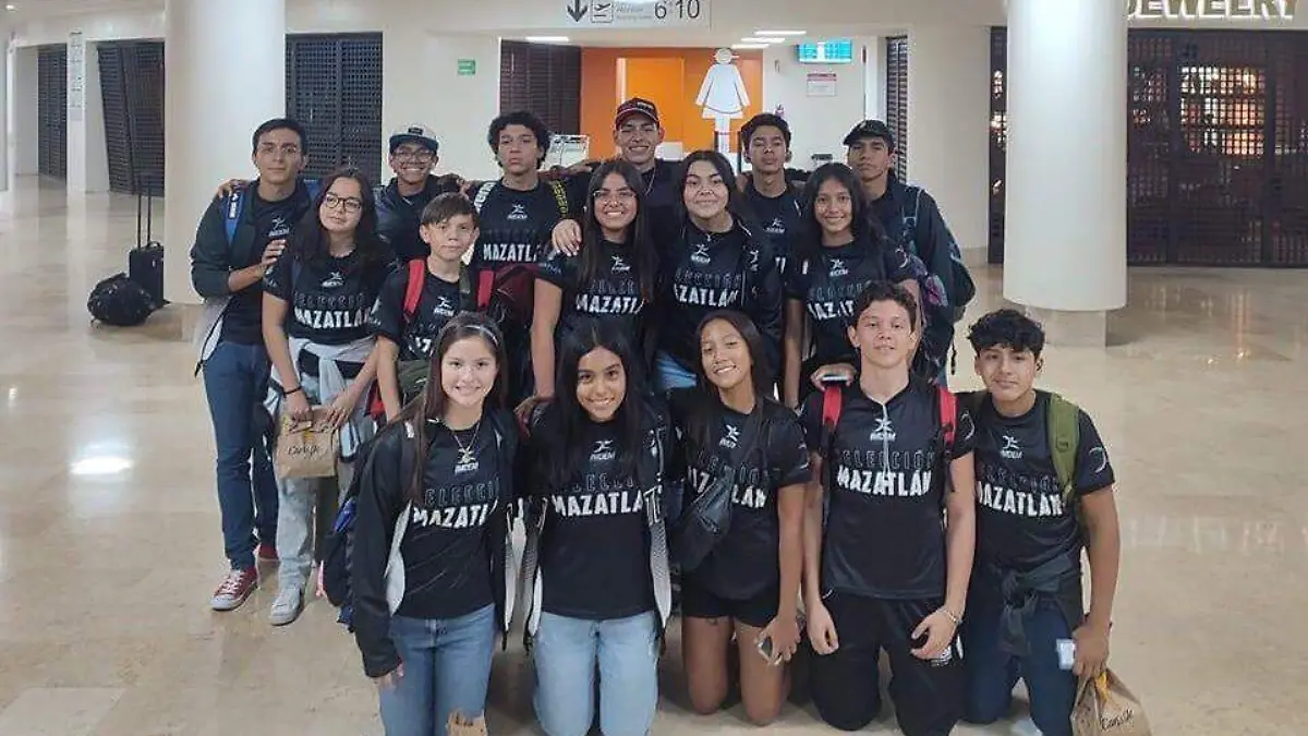 buscaran 16 nadadores mazatlecos