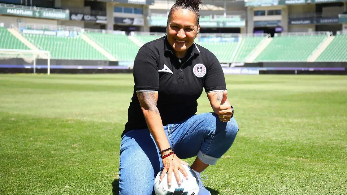 entrenadora-mazatlan-fc-femenil