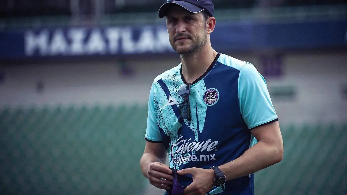 Beñat sumó su primera semana al mano de los Cañoneros