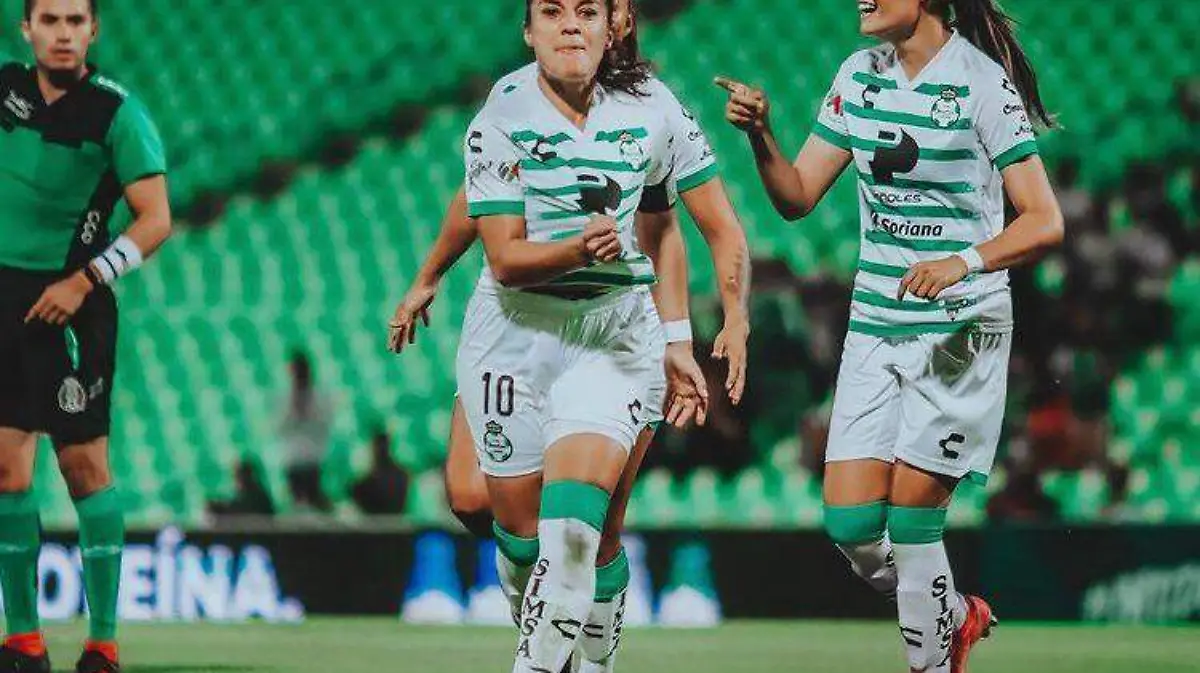 Cinthya Pereza