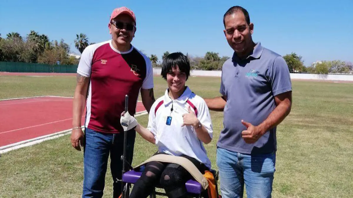 shantal-cobos-realizo-un-campamento-en-mazatlan