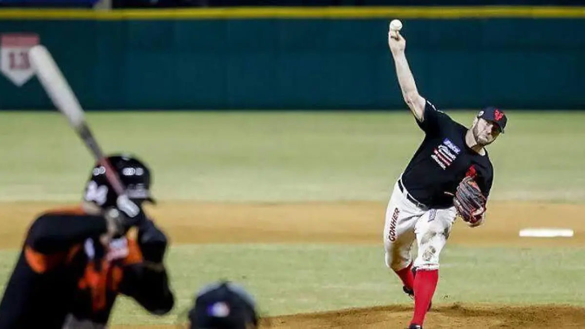 Mitch Lively venados