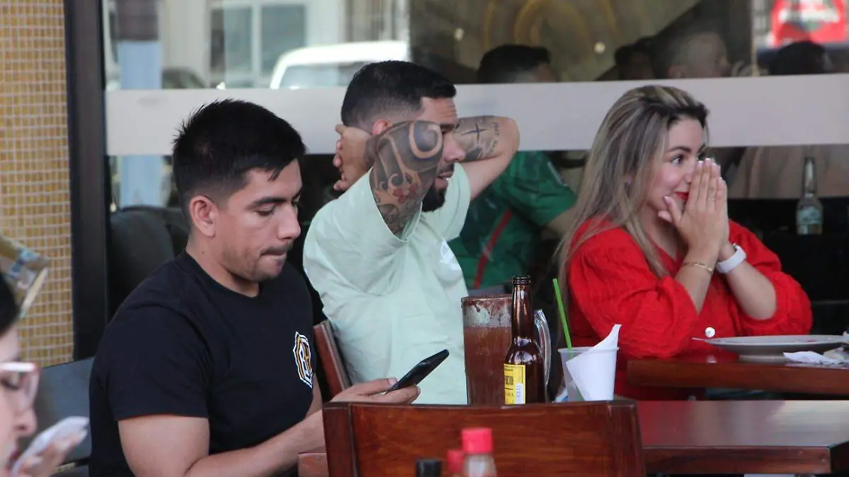 aficion-mazatlan-juego-arabia-vs-mexico