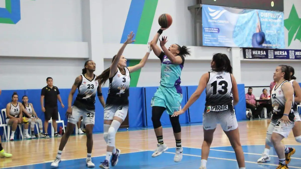 pierden-las-plebes-basketball