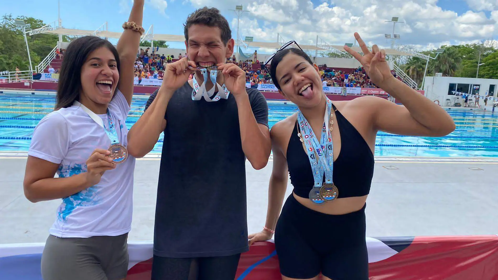 mazatlan-cosecho-las-primeras-medallas-natacion