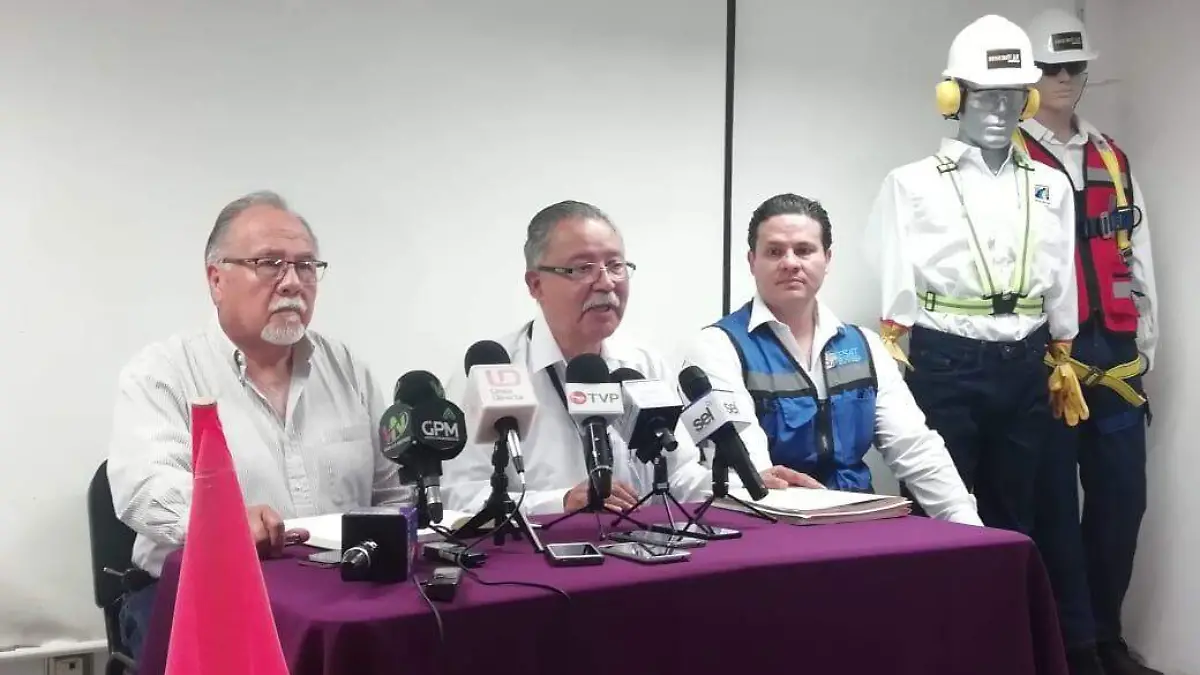 de8c2837-f5f0-44c3-b95f-2f05aa090371