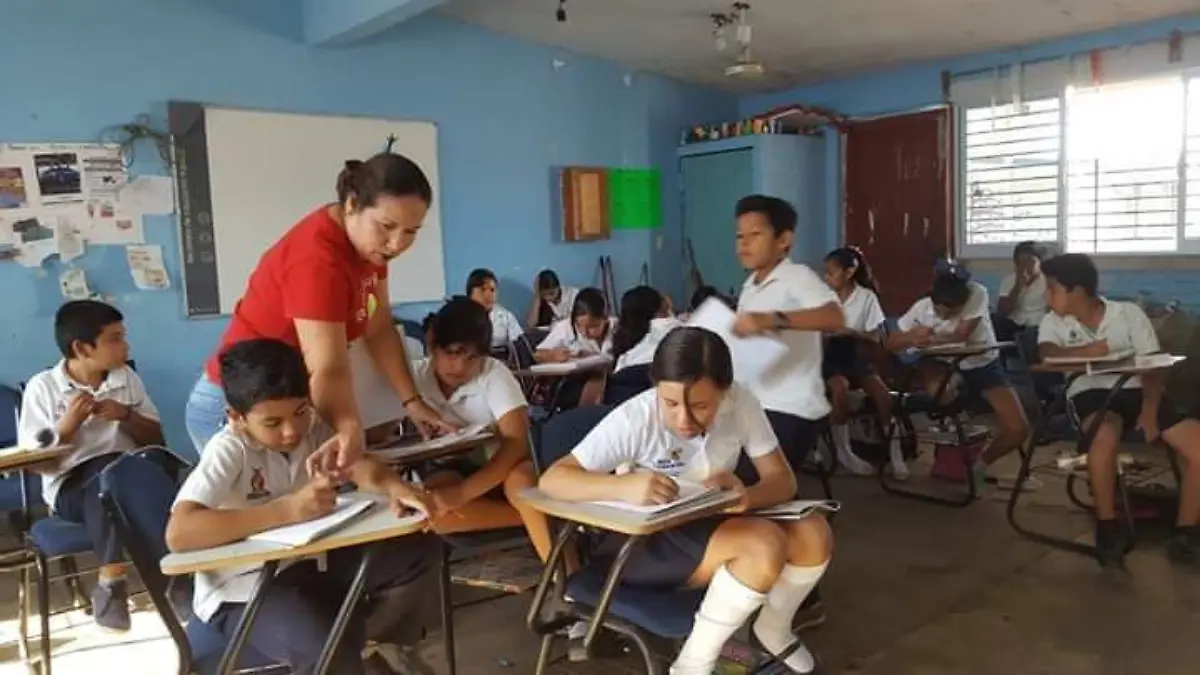 profesora Bertha Rojas