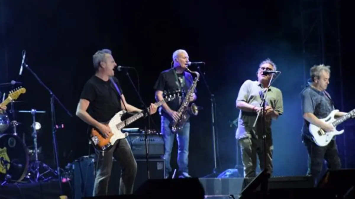 Gran show de Enanitos Verdes y Hombres G