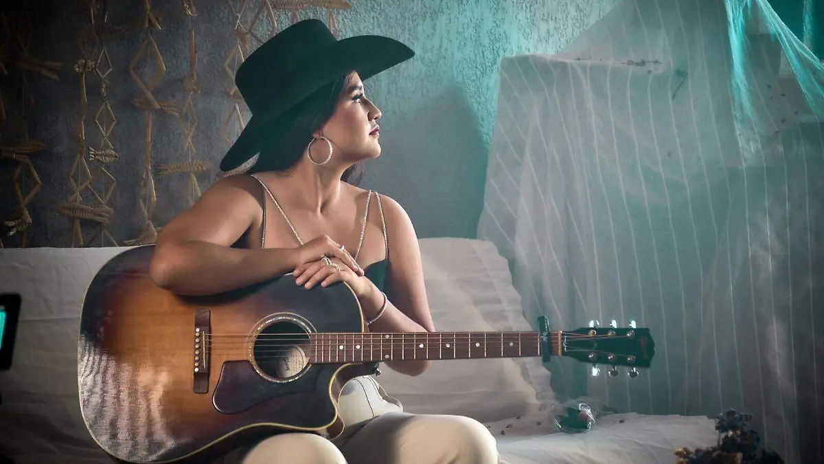 Alessa-busca-consolidarse-cantante-regional-mexicano