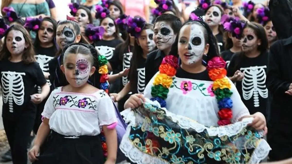 Escuela José Limón se  suma a la Celebración del Día de Muertos.