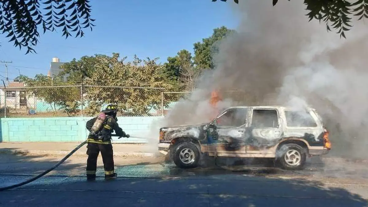 camioneta-quemada