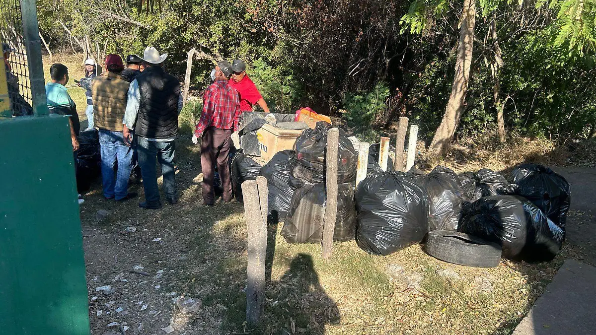 basura-Estero-Infiernillo
