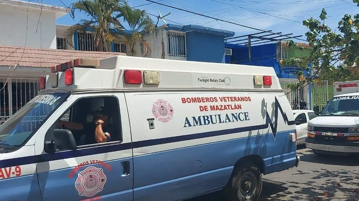 Ambulancia-Bomberos-Mazatlán