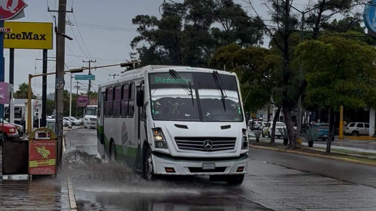 Lluvia-maza1