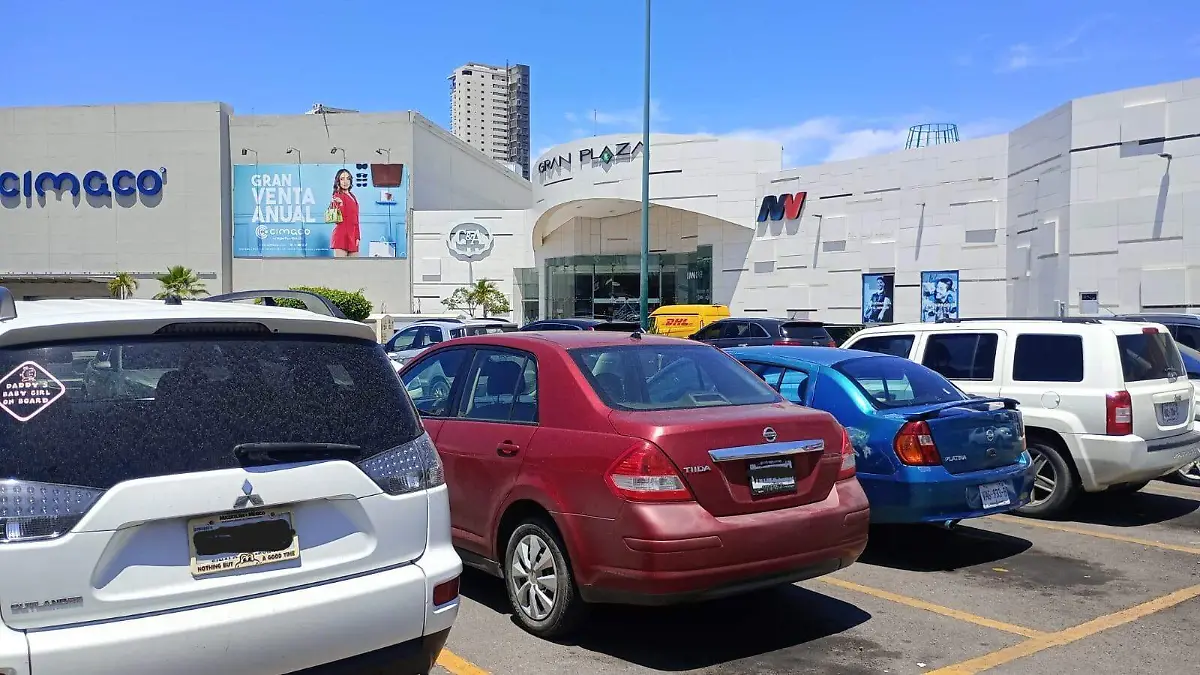 Estacionamiento-gran-plaza9
