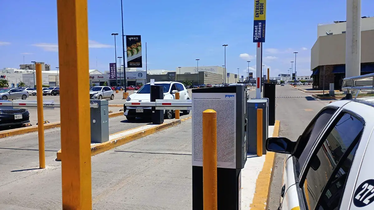 Estacionamiento-gran-plaza2