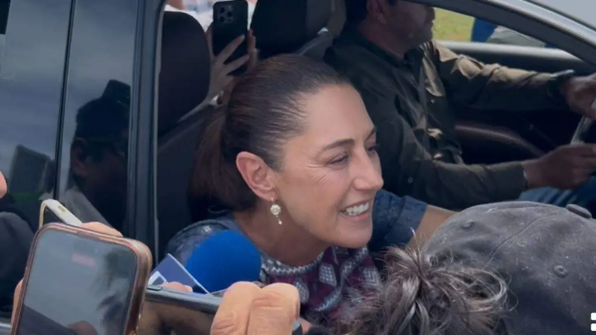 llega- claudia