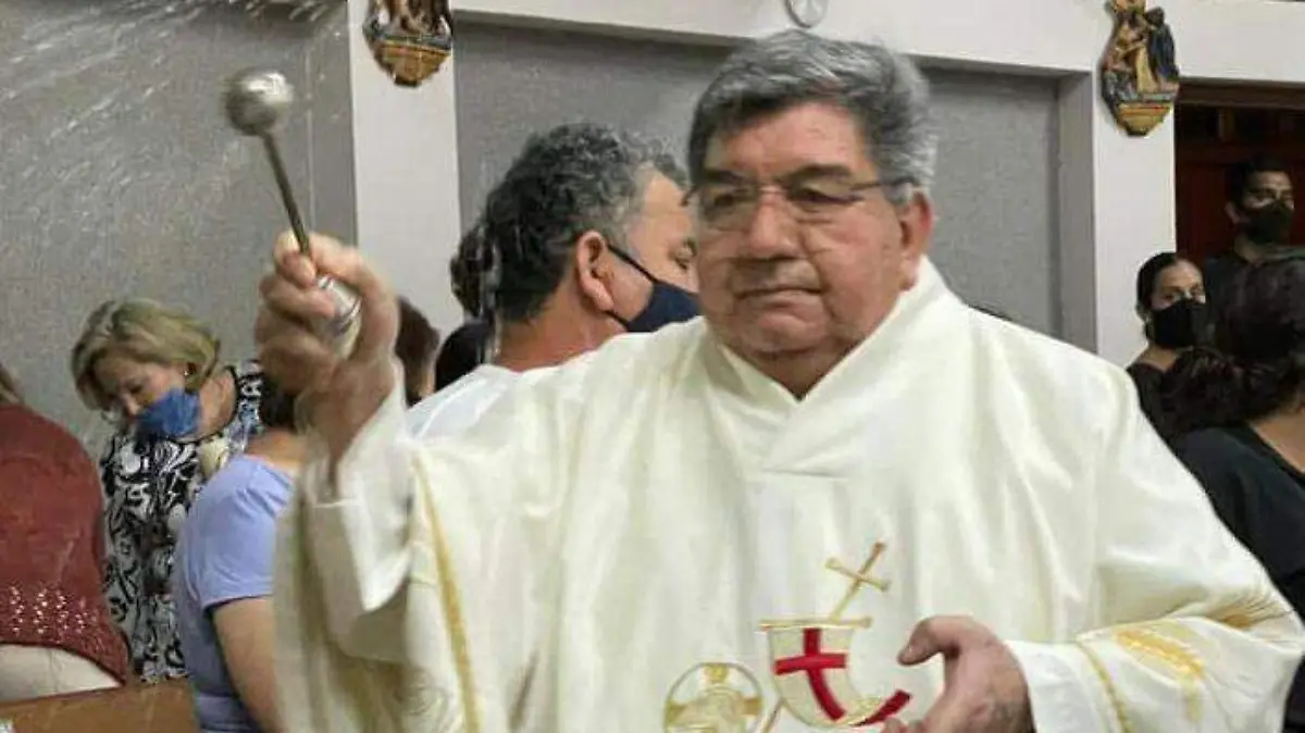 Presbitero - Manuel - Carrasco