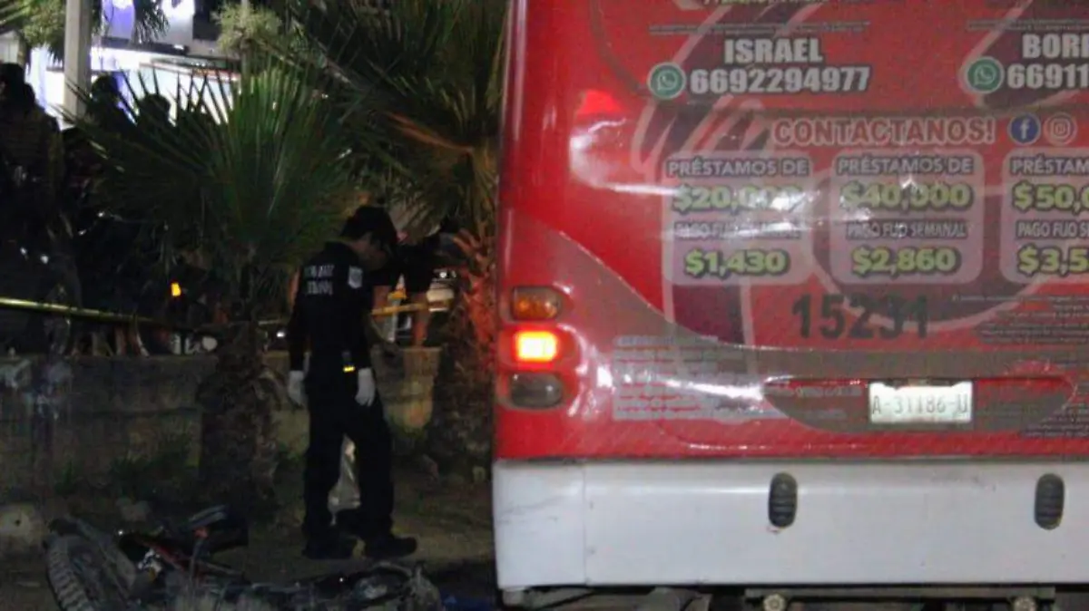 Atropello-camión-público-Mazatlán1