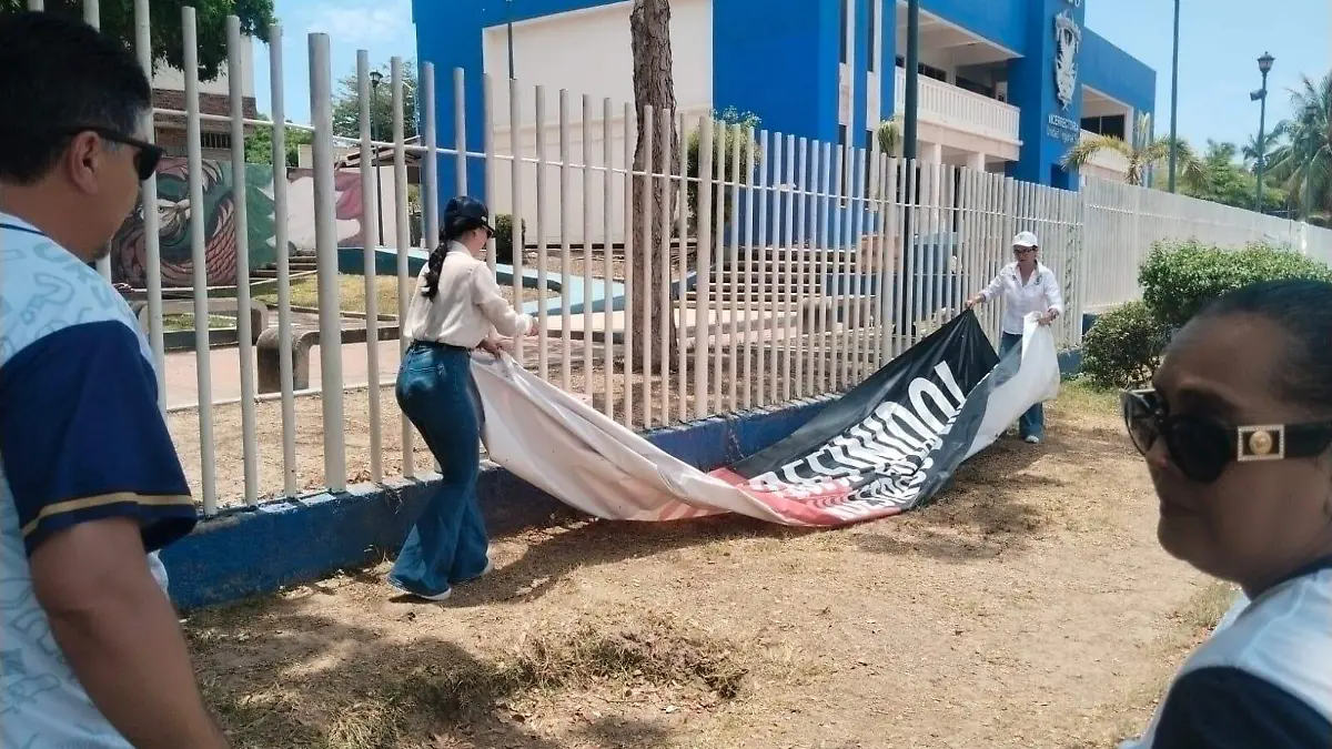 uas