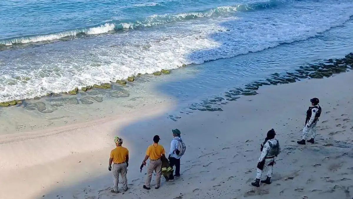 Reabren las playas en Mazatlán