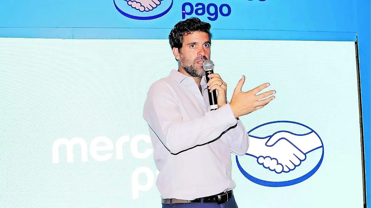 PEDRO RIVAS FOTO LAURA LOVERA (2)_CMYK