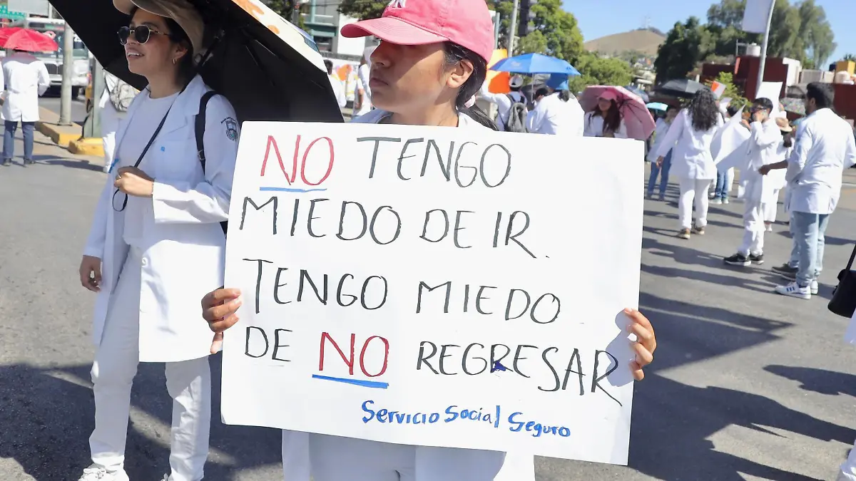 médicos_cuartoscuro1