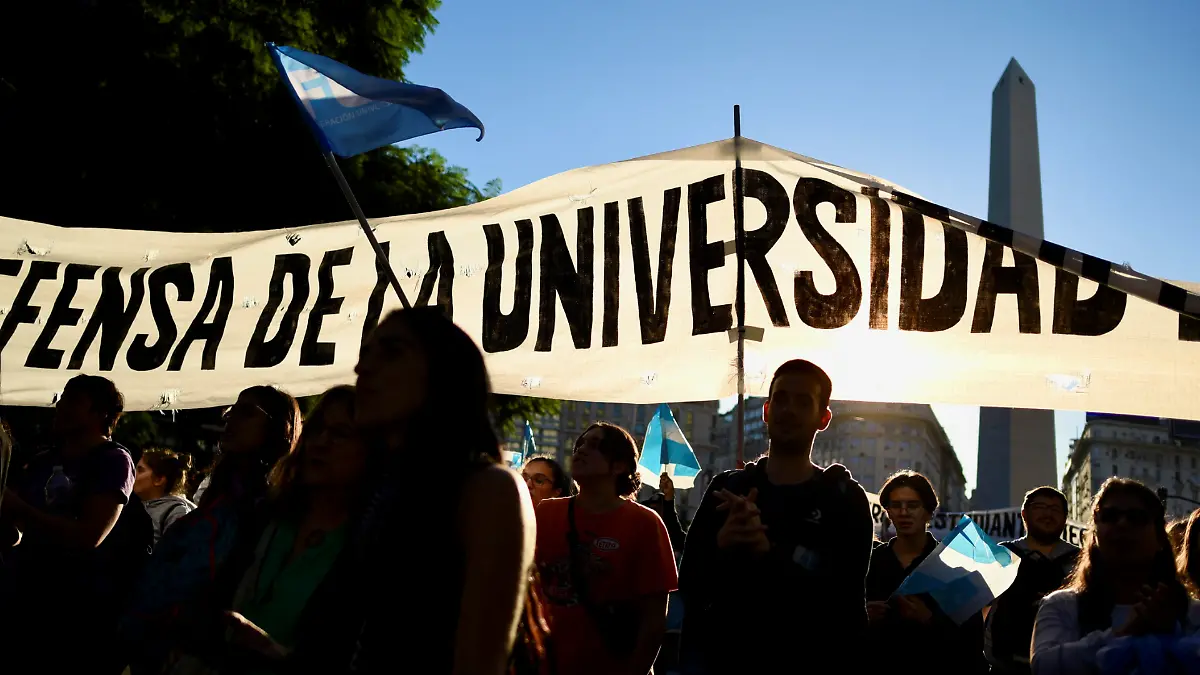 argentina_protestas_universidades_reuters