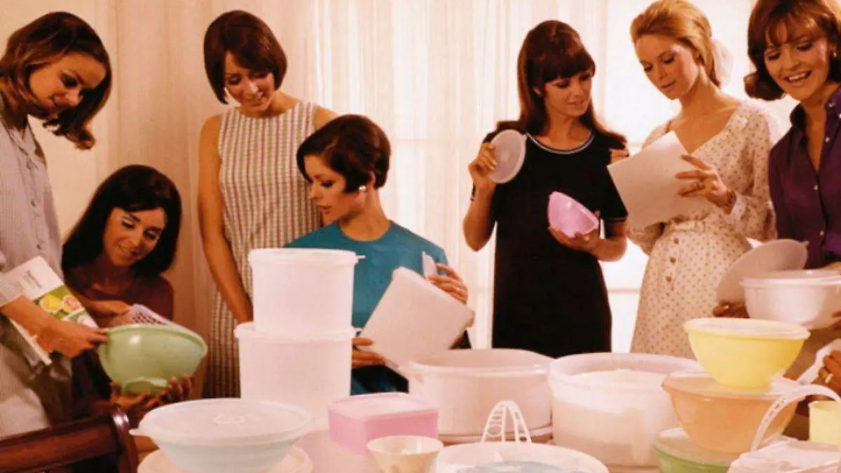 Primeras ventas de Tupperware