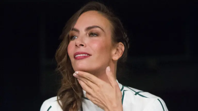 Sasha Sokol-Luis de Llano