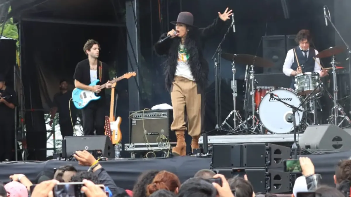 linda Perry