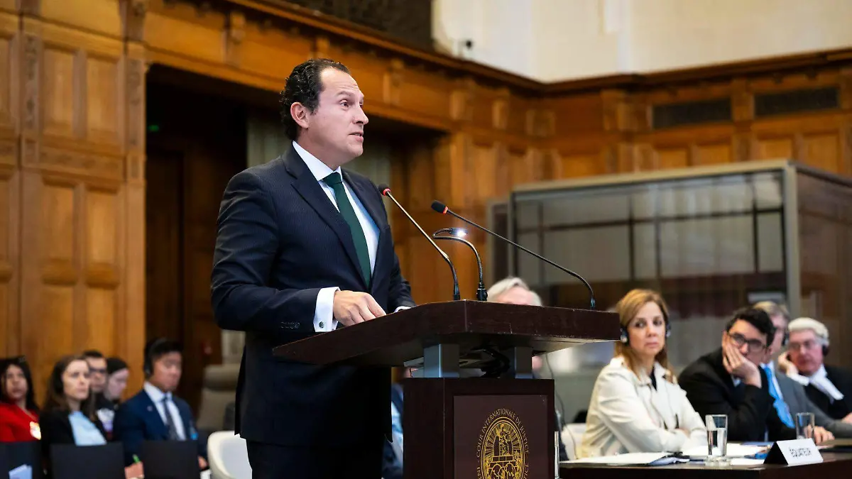 Alejandro Celorio consultor jurídico de la Cancilleria en CIJ