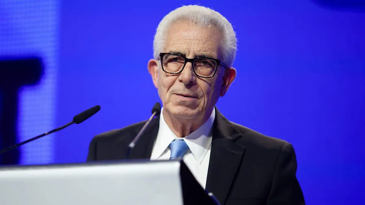 997269_496C7C6B-6F0E-458A-AEE2-40A0862EB435_web