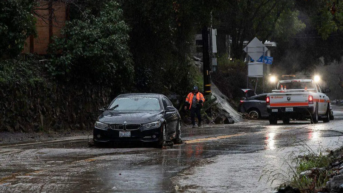 California-tormentas