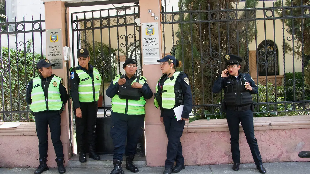 Consulado-Ecuador-México