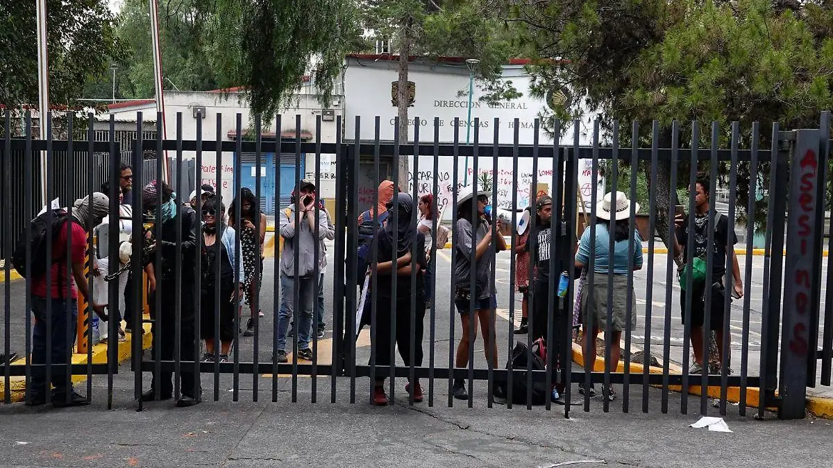 ¡SÍ, QUE SE LARGUE! (1)