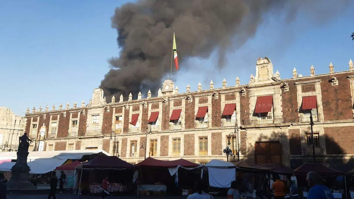 Indencio consume bodega en Tepito (1)