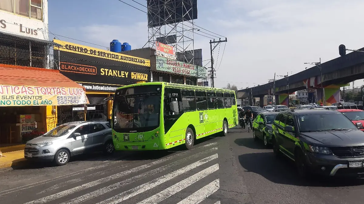 Línea 9 del metro (2)